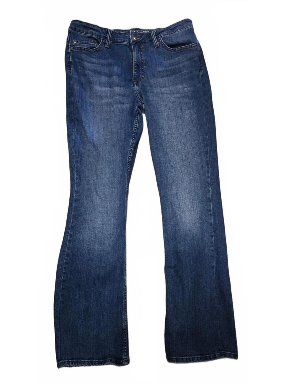Lee Women’s 14M Regular Fit Bootcut Mid Rise Stretch Jeans Medium Wash